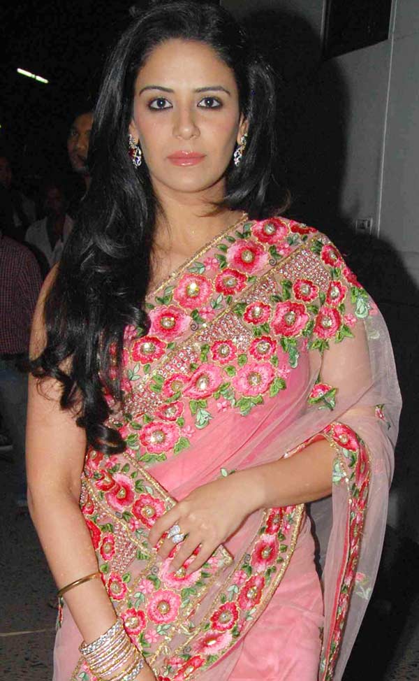 I would love to play a Mother India: Mona Singh